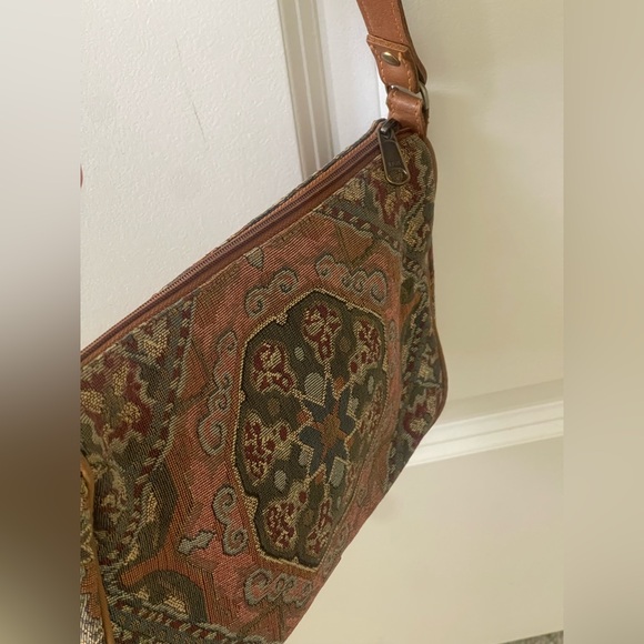 L.L. Bean Tapestry Crossbody Shoulder Purse Vintage Leather Bag Zipper USA Made - Picture 5 of 6